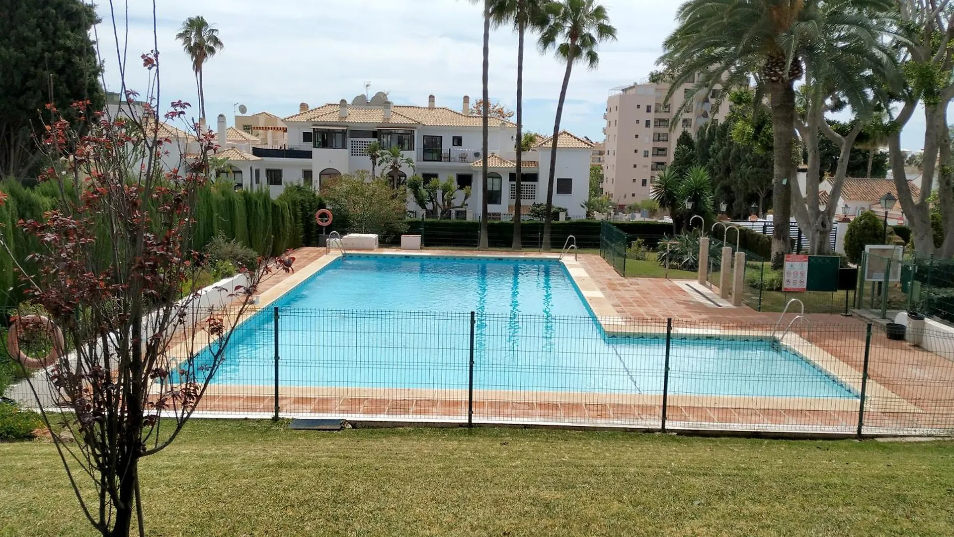 Carihuela Luxus Holiday Τορρεμολίνος 0*,  Ισπανία