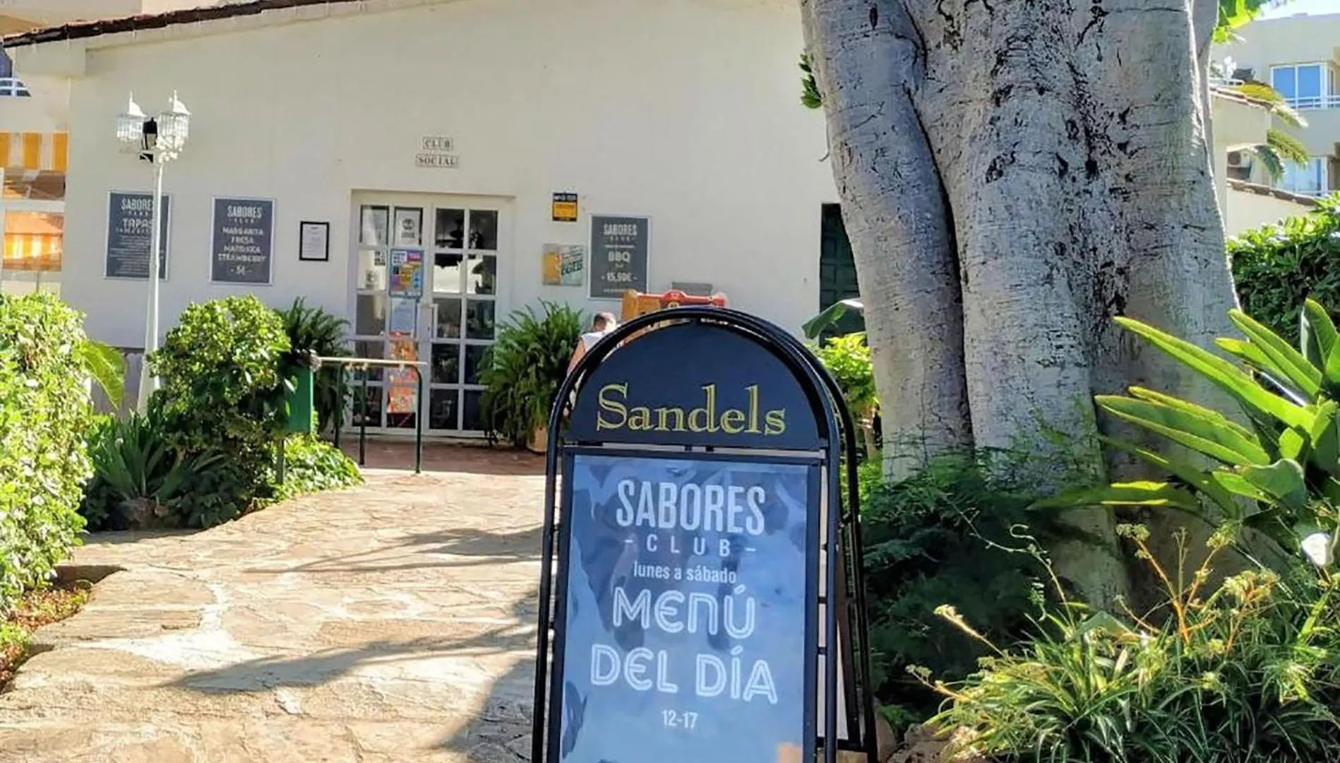 Διαμέρισμα Carihuela Luxus Holiday Τορρεμολίνος